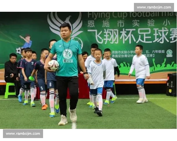 绿茵争锋激烈对决 足球赛事激情碰撞 探秘比赛背后的英雄与传奇 绿茵争锋激烈对决 足球赛事激情碰撞 探秘比赛背后的英雄与传奇